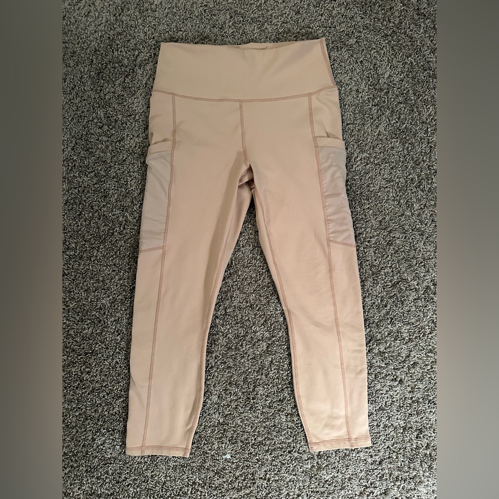 Fabletics nude colored leggings with pockets